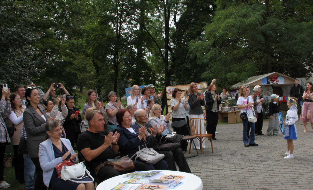 Поэзия памяти грант 17092025 6.JPG