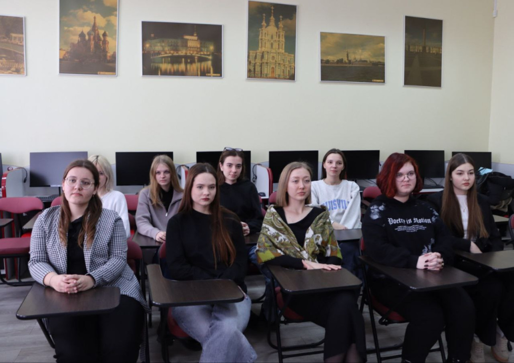 photo_5274188289118246893_y (1).jpg