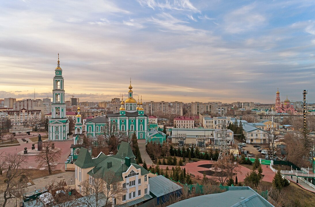 Современный Тамбов, Соборная площадь. Фото: wikipedia.org###https://ru.wikipedia.org/wiki/%D0%A2%D0%B0%D0%BC%D0%B1%D0%BE%D0%B2