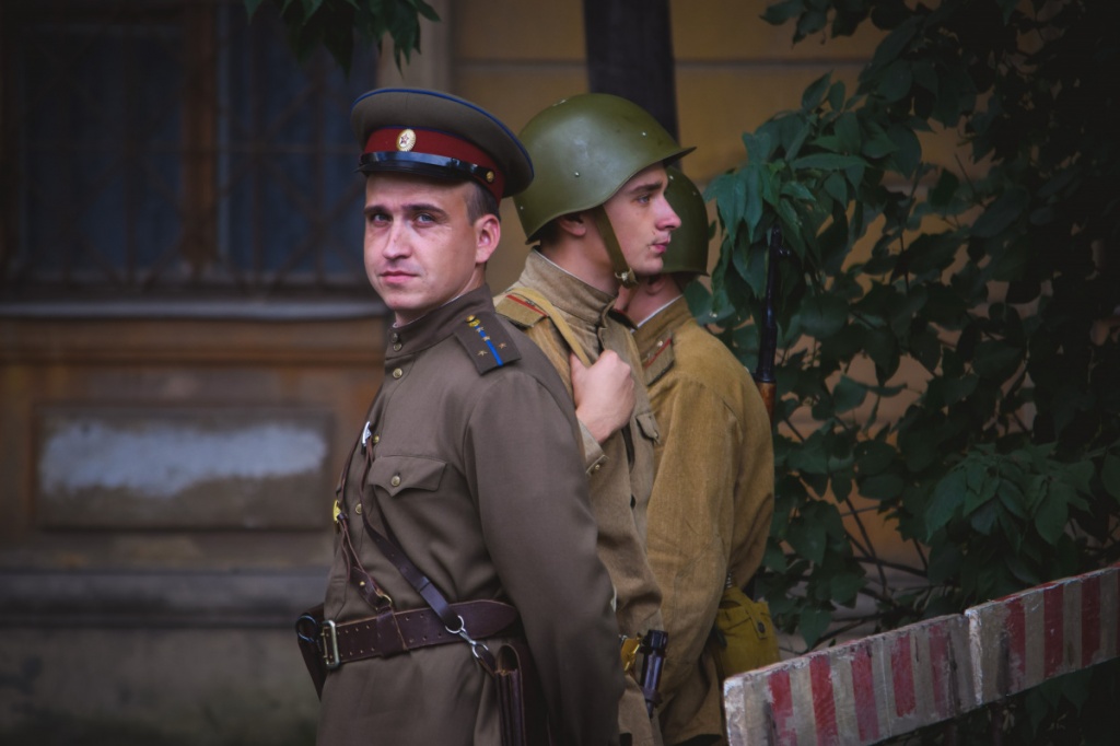 Фото: кадр из фильма «Дорогие товарищи!» Фото: кадр из фильма «Дорогие товарищи!»