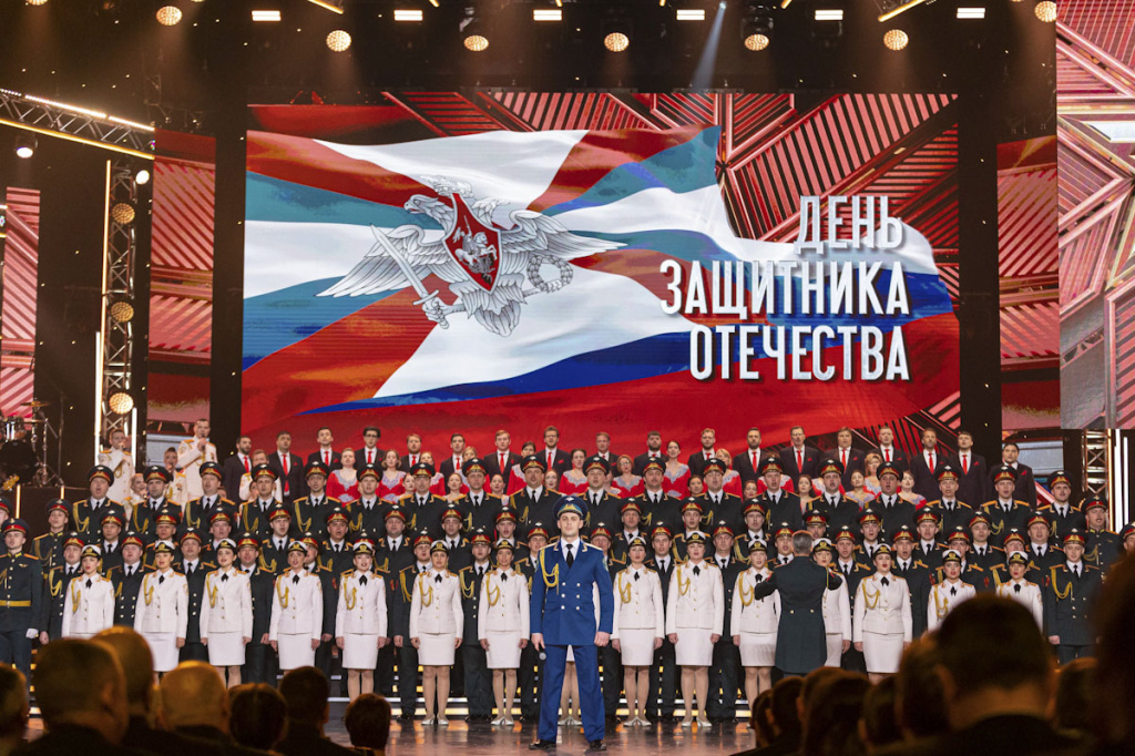:   ###https://redarmychorus.mil.ru/upload/site185/document_images/foto-1200(17).jpg