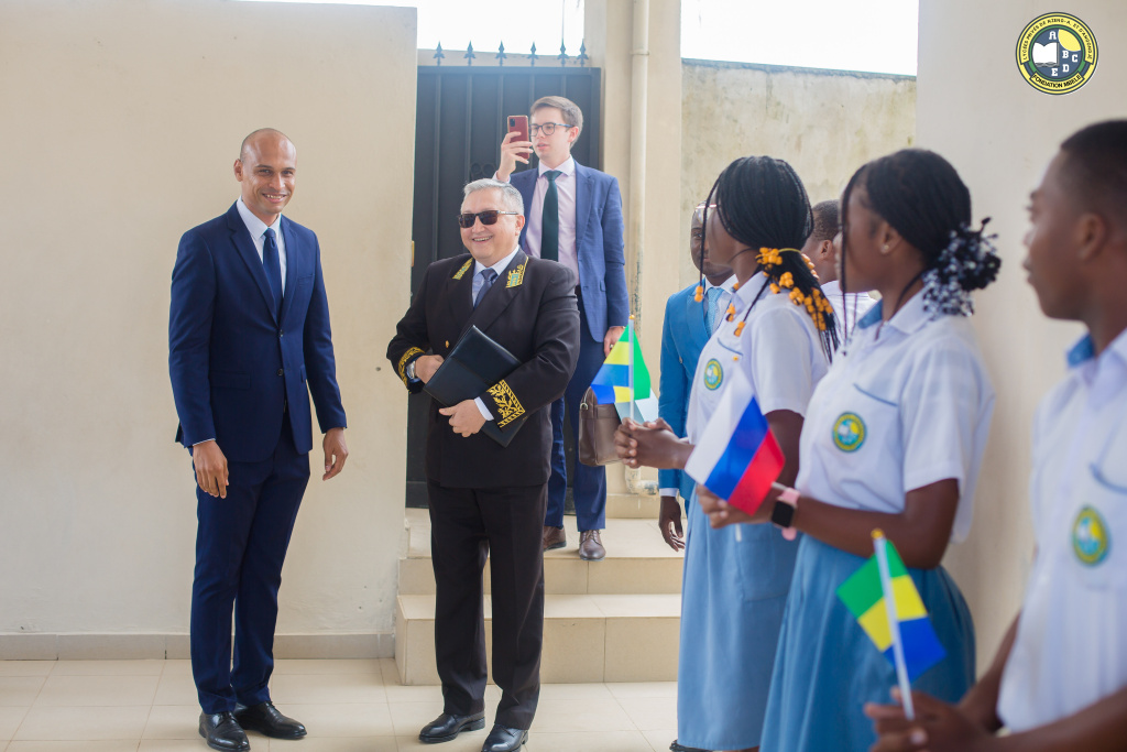 Жан Реми Мбеле 2.jpg