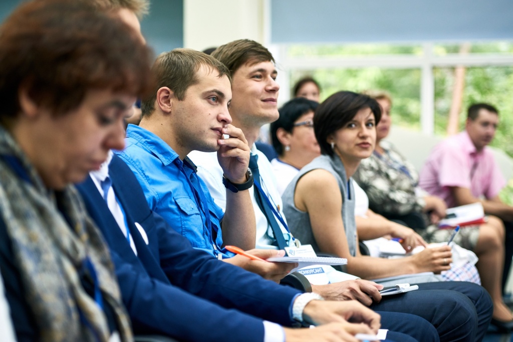 Фото: пресс-служба Минпросвещения России / edu.gov.ru (CC BY 4.0)###https://edu.gov.ru/press/277/zavershil-rabotu-ustanovochnyy-seminar-dlya-finalistov-vserossiyskogo-konkursa-uchitel-goda-rossii-2018/ Фото: пресс-служба Минпросвещения России / edu.gov.ru (CC BY 4.0)###https://edu.gov.ru/press/277/zavershil-rabotu-ustanovochnyy-seminar-dlya-finalistov-vserossiyskogo-konkursa-uchitel-goda-rossii-2018/