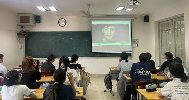 В Хошимине студенты-русисты отметили Всемирный день поэзии