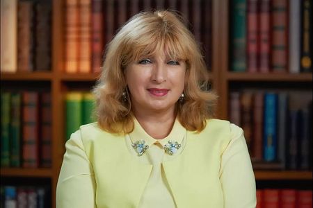 Елизавета Хамраева: «Билингвы – это дети будущего»